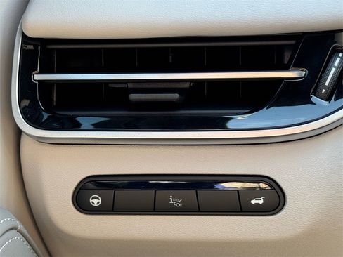 New 2026 INFINITI QX60 Autograph image 22