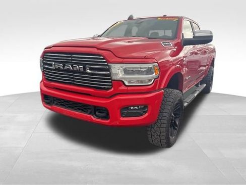 Used 2022 RAM 2500 Laramie AWD/4WD image 3