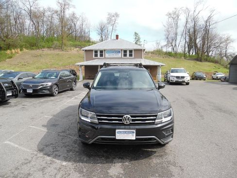 Used 2019 Volkswagen Tiguan S AWD/4WD image 9