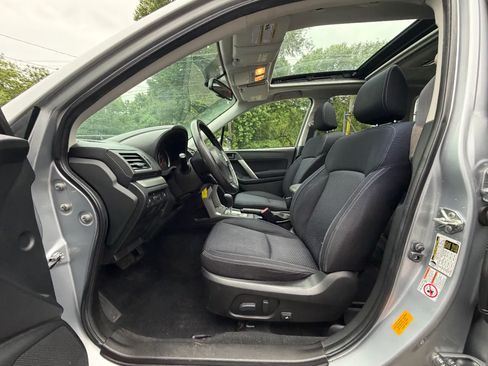 Used 2015 Subaru Forester 2.5i Premium w/ Popular Package #1 AWD/4WD image 16