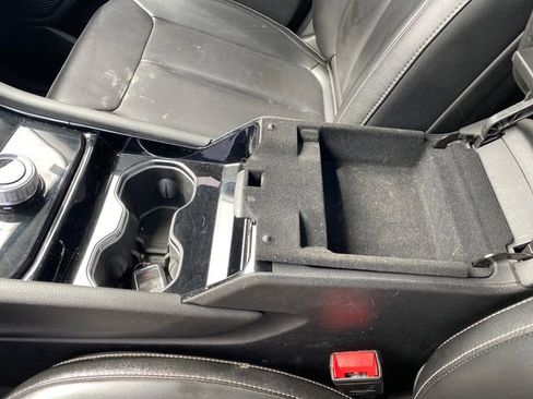 Used 2023 Jeep Grand Cherokee Limited image 14