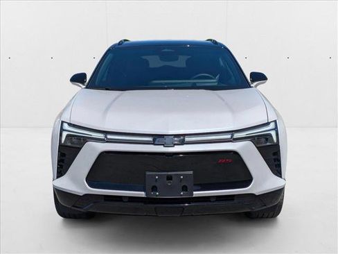 New 2025 Chevrolet Blazer EV RS image 5