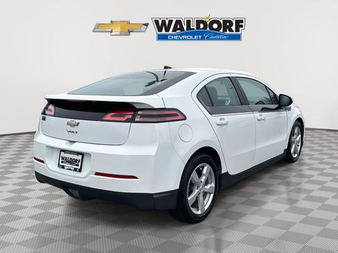 Used 2013 Chevrolet Volt w/ Comfort Package image 6