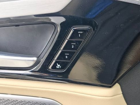 Certified 2025 Acura MDX FWD image 26