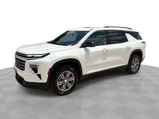 Used 2025 Chevrolet Traverse LT FWD video 1
