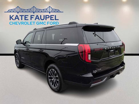 Used 2025 Ford Expedition Max Platinum AWD/4WD image 5