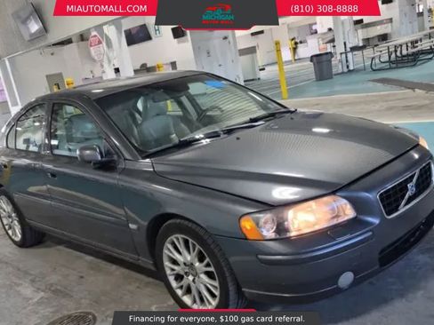 Used 2005 Volvo S60 T5 image 3