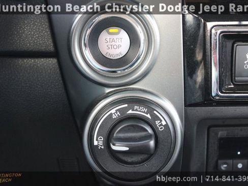 Used 2018 Nissan Titan Platinum Reserve w/ Platinum Utility Package image 24