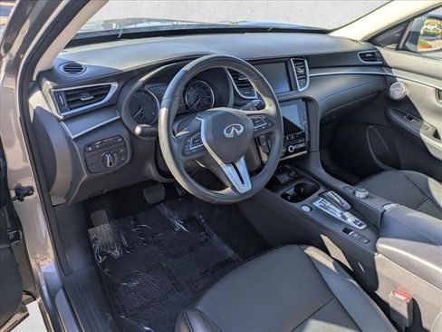 Used 2023 INFINITI QX50 Luxe w/ Cargo Package image 10