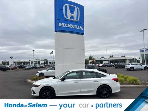 Used 2024 Honda Civic Sport image 3