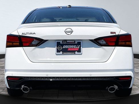 New 2026 Nissan Altima 2.5 SR FWD image 5