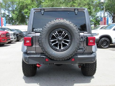 New 2026 Jeep Wrangler Unlimited Rubicon AWD/4WD image 6