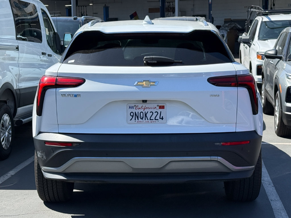 Used 2024 Chevrolet Blazer EV LT AWD/4WD image 4