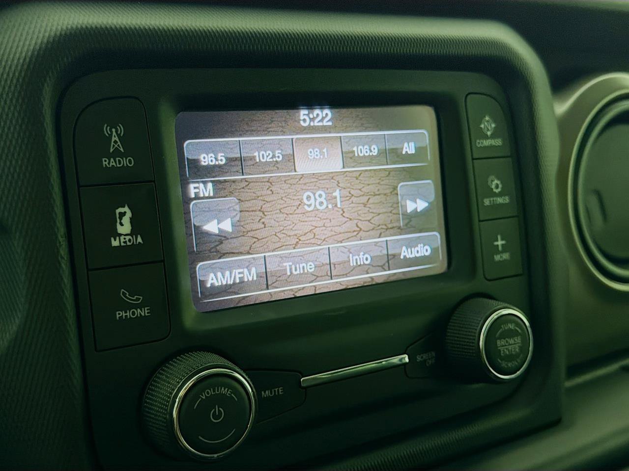 Used 2020 Jeep Wrangler Unlimited Sport S AWD/4WD image 34