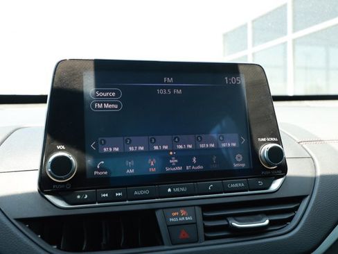 Used 2020 Nissan Altima 2.5 SR FWD image 15