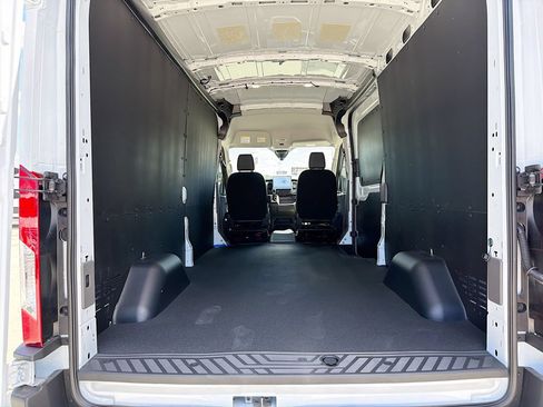 Used 2026 Ford Transit 250 148 Medium Roof w/ Load Area Protection Package RWD image 27