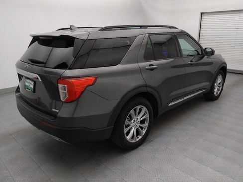 Used 2020 Ford Explorer XLT w/ Equipment Group 202A RWD image 10
