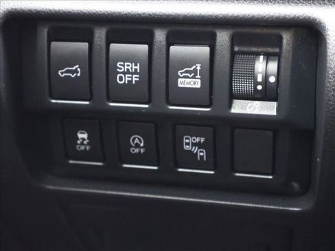 Certified 2023 Subaru Forester Wilderness AWD/4WD image 17