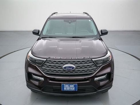 Certified 2022 Ford Explorer XLT w/ Equipment Group 202A AWD/4WD image 10