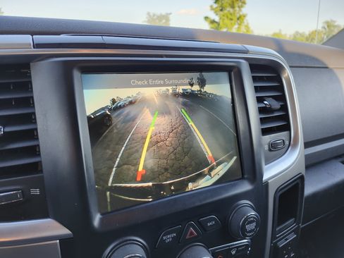 Used 2017 RAM 1500 Big Horn AWD/4WD image 2