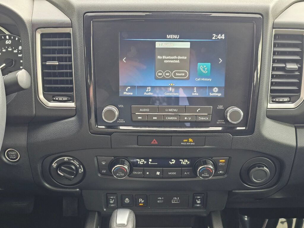 Used 2022 Nissan Frontier SV AWD/4WD image 13