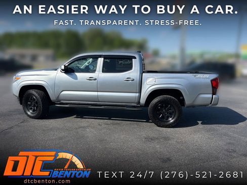 Used 2023 Toyota Tacoma SR AWD/4WD image 5
