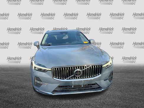 Certified 2023 Volvo XC60 B5 Plus w/ Protection Package Premier image 3