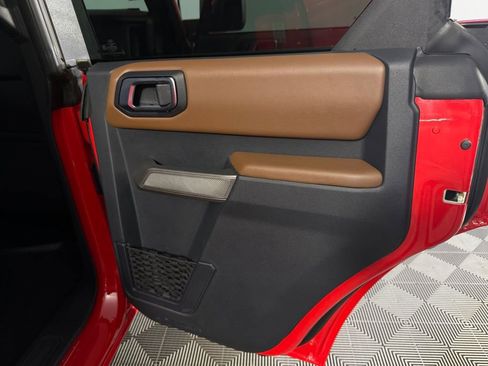 Used 2023 Ford Bronco Outer Banks AWD/4WD image 31