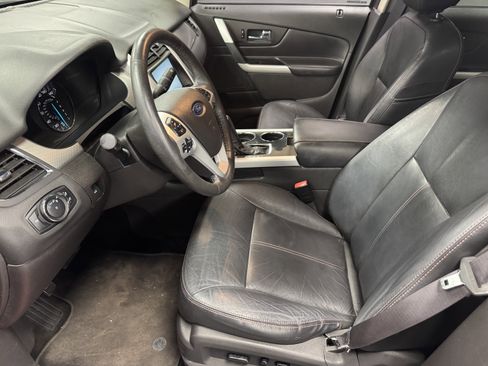 Used 2014 Ford Edge SEL w/ Equipment Group 205A image 9