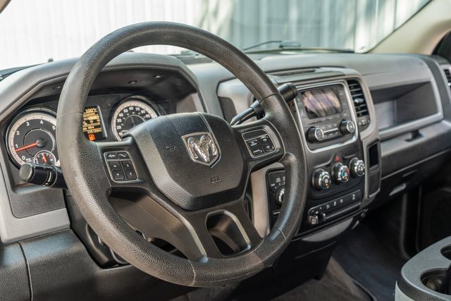 Used 2018 RAM 2500 Tradesman w/ Chrome Appearance Group AWD/4WD image 24