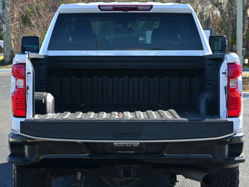 Used 2022 Chevrolet Silverado 2500 Custom w/ Custom Convenience Package image 31