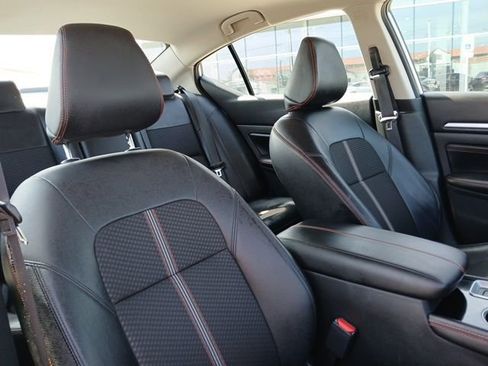 Used 2023 Nissan Altima 2.5 SR image 15