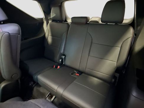 Certified 2024 Chevrolet Traverse RS w/ LPO, Floor Liner Package image 24