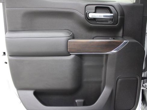 Used 2021 GMC Sierra 1500 SLT image 22