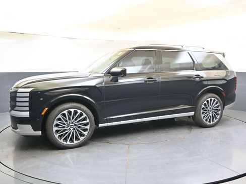Used 2026 Hyundai Palisade Calligraphy AWD/4WD image 2