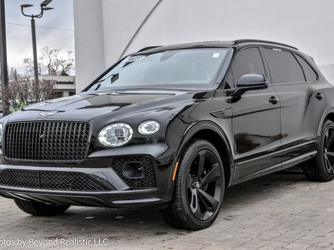 Used 2023 Bentley Bentayga Extended Wheelbase image 4