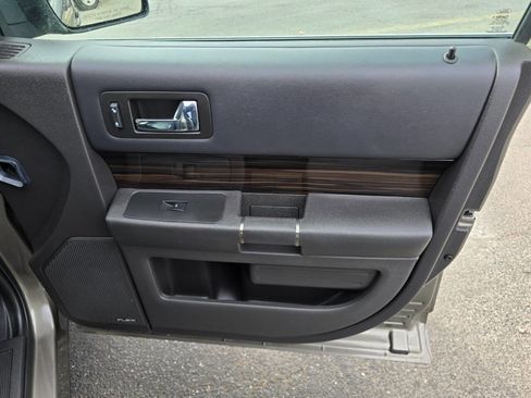 Used 2013 Ford Flex SEL image 36