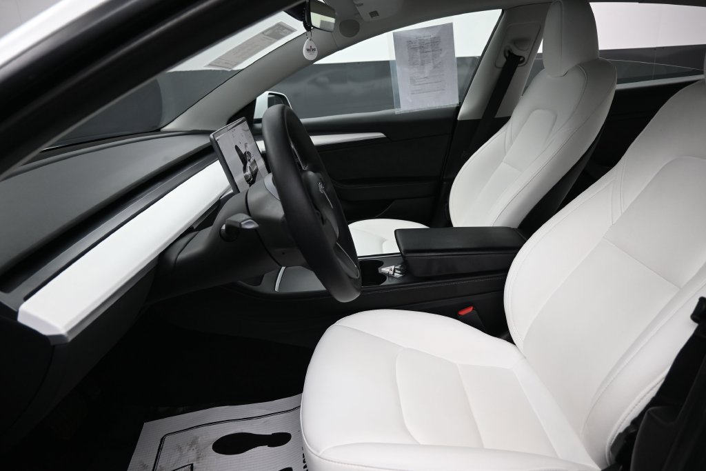 Used 2023 Tesla Model 3 Standard Range RWD image 22