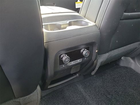 New 2026 Buick Enclave Avenir w/ Super Cruise Package image 10