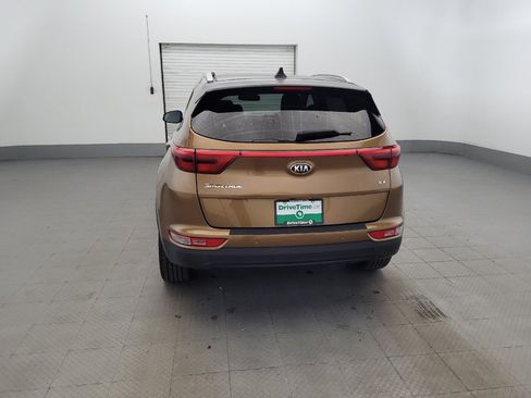 Used 2017 Kia Sportage EX w/ EX Technology Package AWD/4WD image 6