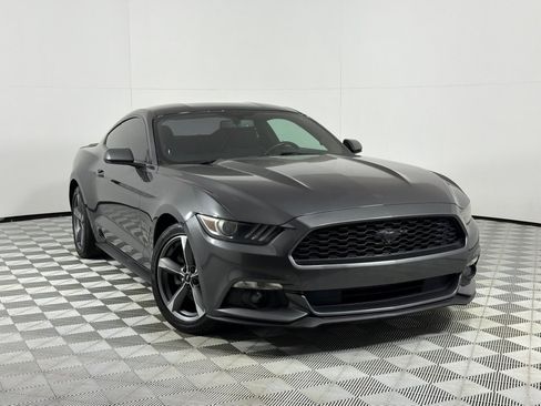Used 2015 Ford Mustang Coupe w/ Equipment Group 051A RWD image 2