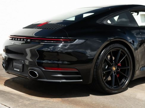 Used 2023 Porsche 911 Carrera S RWD image 16