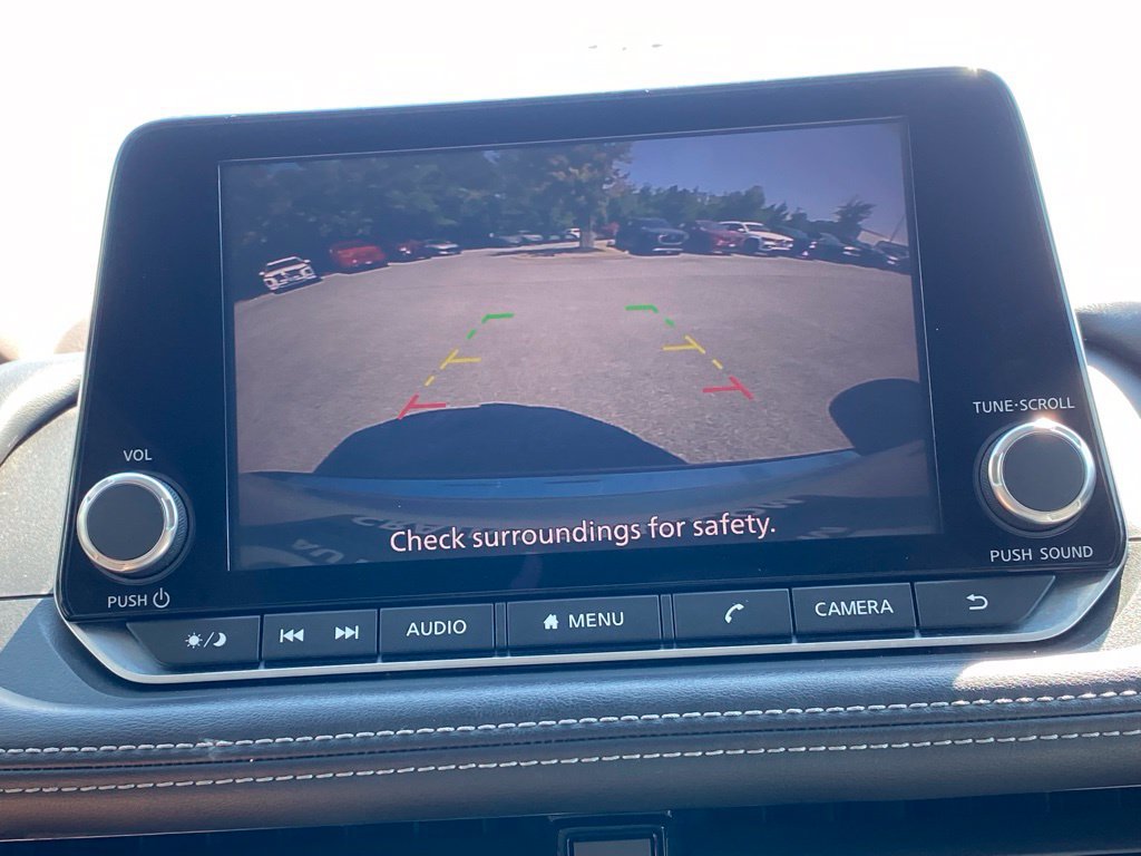 Used 2022 Nissan Rogue SV FWD image 14