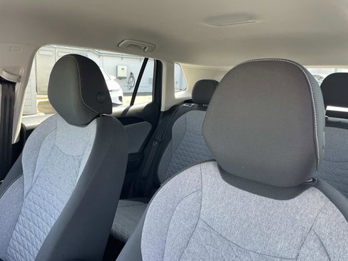 Certified 2025 Volkswagen Tiguan S FWD image 18