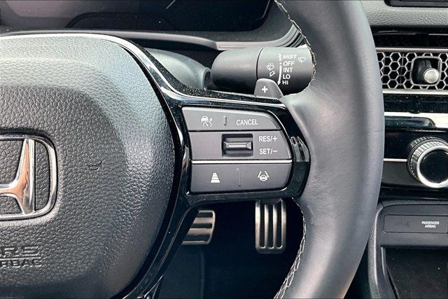 Used 2025 Honda Civic Sport image 12