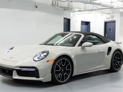 Used 2025 Porsche 911 Turbo S w/ 911 Turbo Sportdesign Package image 3