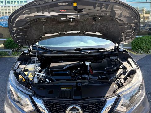 Used 2021 Nissan Rogue Sport S AWD/4WD image 34