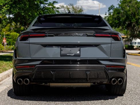 Used 2023 Lamborghini Urus Performante AWD/4WD image 13