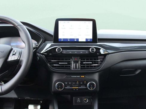 Used 2025 Ford Escape ST-Line image 17