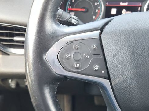 Used 2022 Chevrolet Traverse RS FWD image 28